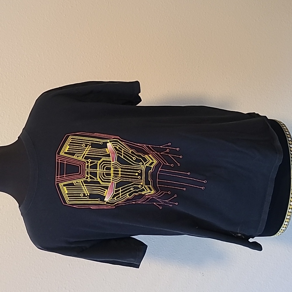 Suit Up! Men's Iron Man Tee - Size L